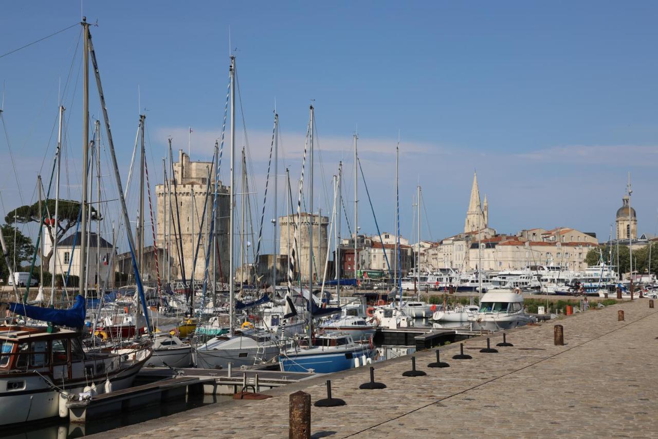 Un Hotel Sur Le Port Ла-Рошель Екстер'єр фото